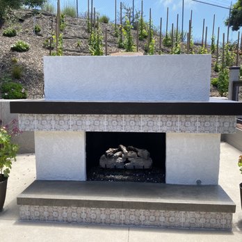 Schumacher Masonry - Renovated fireplace - Masonry/Concrete Near Me Schumacher Masonry - Renovated fireplace - Masonry/Concrete Near Me