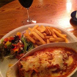 La Galleria - Homemade lasagna- delicious!