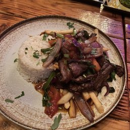 Lomo Saltado