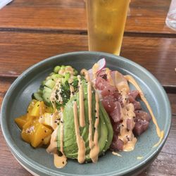 St. Andrews Beach Brewery - Poke bowl - very good