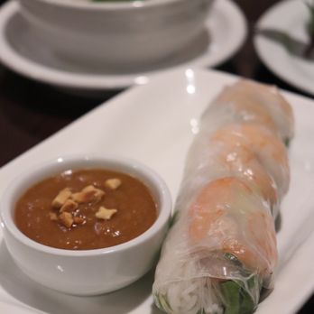 Pho Viet Huong - Shrimp spring roll - Vietnamese Near Me - Montreal, Quebec Pho Viet Huong - Shrimp spring roll - Vietnamese Near Me - Montreal, Quebec