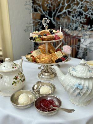 The Drawing Room by null