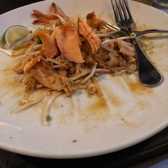 Sea Thai - Pad Thai - Thai Near Me - Brooklyn, New York