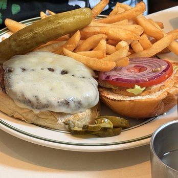 Golden Diner - Golden Cheeseburger - Diners Near Me - New York, New York Golden Diner - Golden Cheeseburger - Diners Near Me - New York, New York