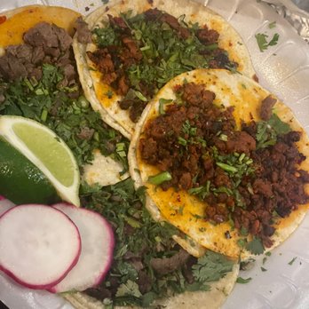 Tarasco Taqueria - Steak taco and Chorizo - Food Trucks Near Me - Sunnyvale, California Tarasco Taqueria - Steak taco and Chorizo - Food Trucks Near Me - Sunnyvale, California