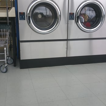 Wells Laundry - Harker Heights - These washers are 2 dollars a load. Timing the wash right now. - Laundry Services Near Me - Harker Heights, Texas Wells Laundry - Harker Heights - These washers are 2 dollars a load. Timing the wash right now. - Laundry Services Near Me - Harker Heights, Texas