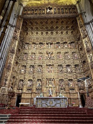 Catedral de Sevilla by null