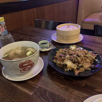 O & C China Bistro - Wine Bars Near Me - Sebastopol, California