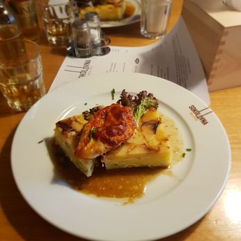 Sokolovna Bolevec - Zapečené brambory - Czech Near Me - Plzeň, PL