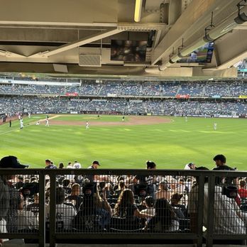 Yankee Stadium - Game time - Stadiums & Arenas Near Me - Bronx, New York Yankee Stadium - Game time - Stadiums & Arenas Near Me - Bronx, New York