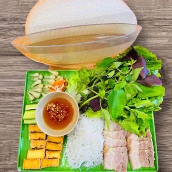 Ta La Kitchen - Vietnamese Near Me - Westminster, California