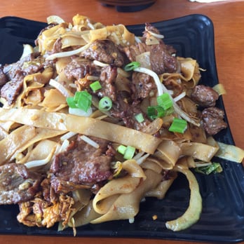 Fusa Red 8 Chinese - Beef chow fun...it was ok - Chinese Near Me - Wichita, Kansas