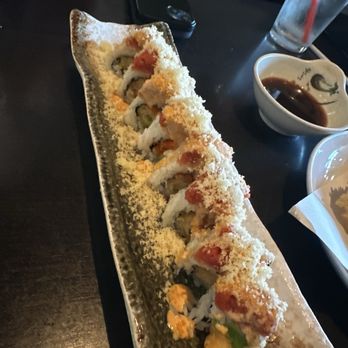 Hashigo Sushi - Spicy tuna crunch roll - Japanese Near Me - Huntington Beach, California Hashigo Sushi - Spicy tuna crunch roll - Japanese Near Me - Huntington Beach, California