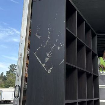 Successful Moving - Damaged item without any protection lol - Movers Near Me Successful Moving - Damaged item without any protection lol - Movers Near Me