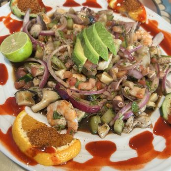 Mariscos Uruapan - Mexican Near Me - Aurora, Colorado