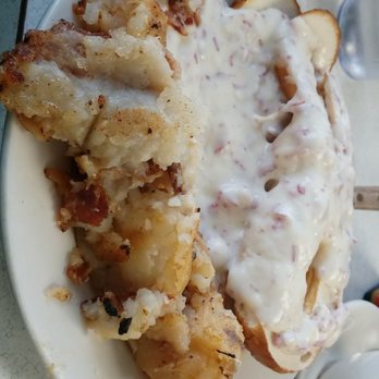 Bob's Diner - Creamy chipped beef on pretzel - Diners Near Me - Philadelphia, Pennsylvania