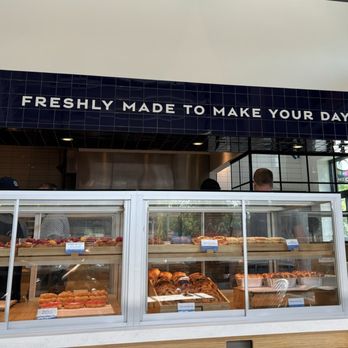 Paris Baguette - Pastries - Bakeries Near Me - Columbus, Ohio Paris Baguette - Pastries - Bakeries Near Me - Columbus, Ohio