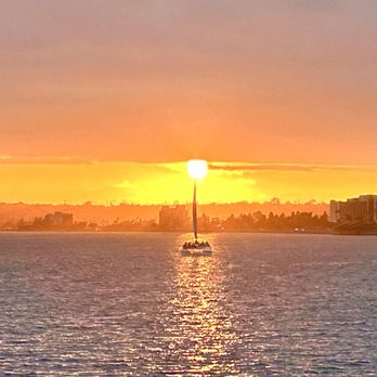 Topsail - Sunset visible at back of restaurant. - American Near Me - San Diego, California Topsail - Sunset visible at back of restaurant. - American Near Me - San Diego, California
