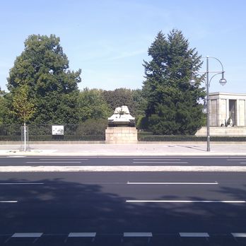 Soviet War Memorial - Landmarks & Historical Buildings Near Me - Berlin, BE