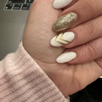H2O Nail Bar & Spa - Love this design - Day Spas Near Me - Philadelphia, Pennsylvania H2O Nail Bar & Spa - Love this design - Day Spas Near Me - Philadelphia, Pennsylvania
