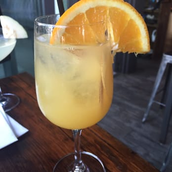 Leaf Bar & Lounge - Kumquat Sangria - Lounges Near Me - Flushing, New York