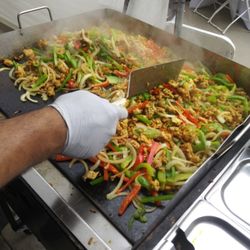 Con Chile Y Limon - Chicken fajitas time!