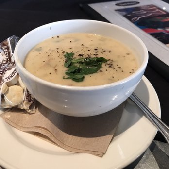Yard House - Clam chowder - New American Near Me - Denver, Colorado