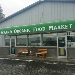 Grand Organic Food Market - This is it on the outside