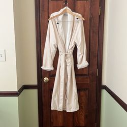 Ximena Skin Care Clinic - Robe