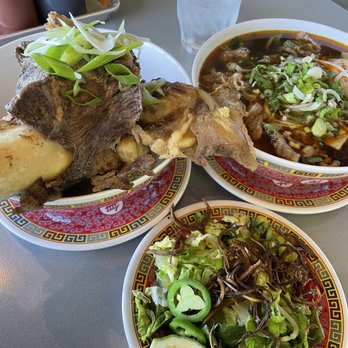 Sit lo Saigon - Beef bone marrow, bun bo, and the plate of veggies - Vietnamese Near Me - Elk Grove, California
