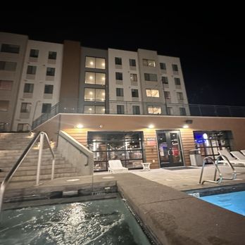Axis Luxury Student Living - University Housing Near Me - Orem, Utah Axis Luxury Student Living - University Housing Near Me - Orem, Utah