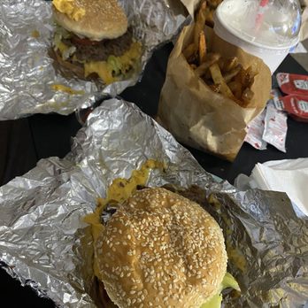 Five Guys - Cheeseburger, Regular Cajun Fries, Beacon Cheeseburger and a Crème Orio Milkshake. - Burgers Near Me - Reno, Nevada Five Guys - Cheeseburger, Regular Cajun Fries, Beacon Cheeseburger and a Crème Orio Milkshake. - Burgers Near Me - Reno, Nevada