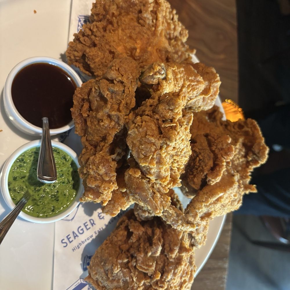 Seager & Sons - Fried chicken - Pizza Near Me - Plano, Texas Seager & Sons - Fried chicken - Pizza Near Me - Plano, Texas