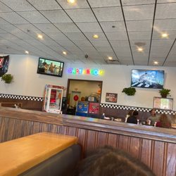 The Original Grazianos - Party room / arcade room