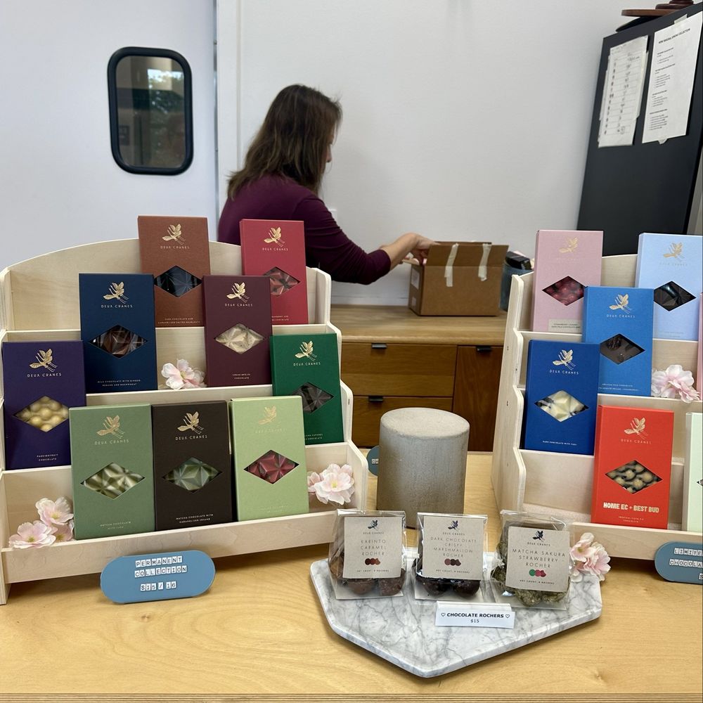 Deux Cranes - Permanent and limited edition bars plus chocolate rocher. - Chocolatiers & Shops Near Me - Los Gatos, California Deux Cranes - Permanent and limited edition bars plus chocolate rocher. - Chocolatiers & Shops Near Me - Los Gatos, California