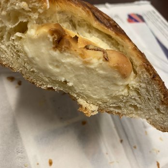 Melrose Baking Company - Cream Cheese Danish (4.5/5) - Bakeries Near Me - Santa Fe Springs, California Melrose Baking Company - Cream Cheese Danish (4.5/5) - Bakeries Near Me - Santa Fe Springs, California