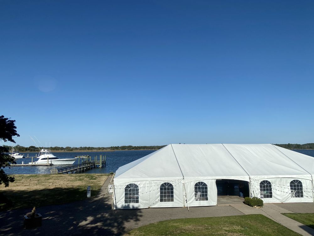 THE ISLAND HOUSE Updated August 2024 17 Photos 2658 Swygert Blvd