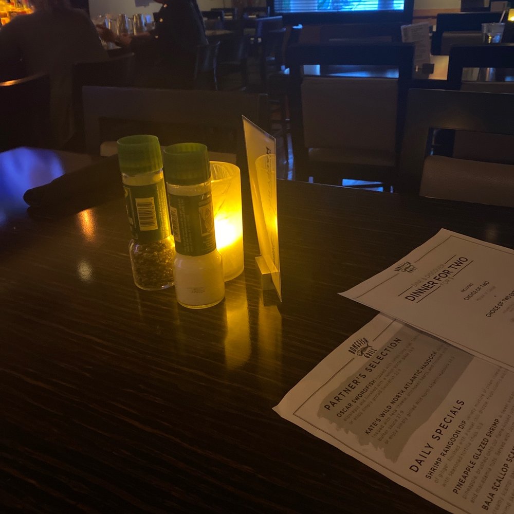 Bonefish Grill - Inside restaurant - Seafood Near Me - Fort Myers, Florida Bonefish Grill - Inside restaurant - Seafood Near Me - Fort Myers, Florida