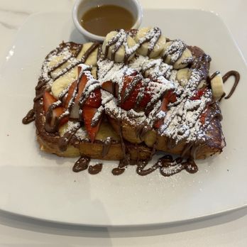 Dix Cafe - strawberry Strawberry Banana Nutella Brioche French Toast - Breakfast & Brunch Near Me - Flower Mound, Texas