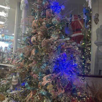 The Christmas Palace - Christmas Trees Near Me - Sunrise, Florida