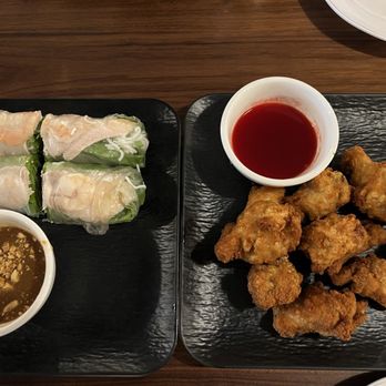 Pho Saigon Bay - Lodi - Spring roll and chicken wing appetizer - Vietnamese Near Me - Lodi, California Pho Saigon Bay - Lodi - Spring roll and chicken wing appetizer - Vietnamese Near Me - Lodi, California