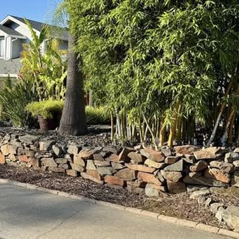 EA Landscaping - East side hand-laid retaining wall (belore) - Masonry/Concrete Near Me