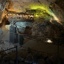 Grand Canyon Caverns - Cavern pix.