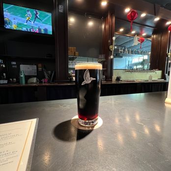 Halcyon Brewing Company - Midnight Coterie, the dark beer - Breweries Near Me - Seattle, Washington