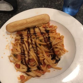 Dock Rotz Tavern - Bruschetta Chicken Fettuccine with no chicken and no Parmesan - American Near Me - Minooka, Illinois