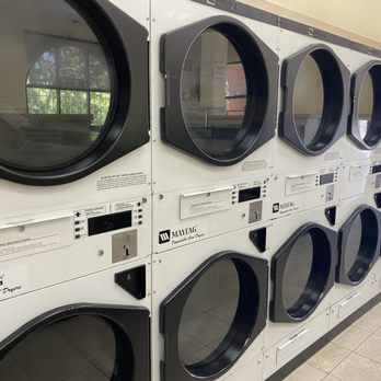 Senter Laundromat - Regular dryers - Laundromat Near Me - San Jose, California Senter Laundromat - Regular dryers - Laundromat Near Me - San Jose, California