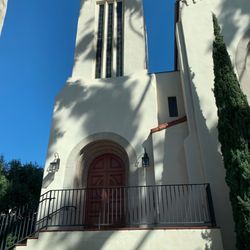 Laguna Presbyterian Preschool - Chapel entrance