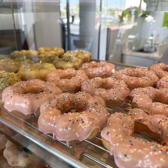 Mochinut - Bubblegum flavored donuts - Donuts Near Me - Indio, California
