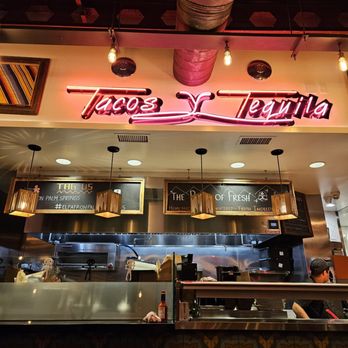 El Patron - Kitchen - Tacos Near Me - Palm Springs, California El Patron - Kitchen - Tacos Near Me - Palm Springs, California