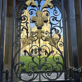 Oxford University - Colleges & Universities Near Me - Oxford, OXF